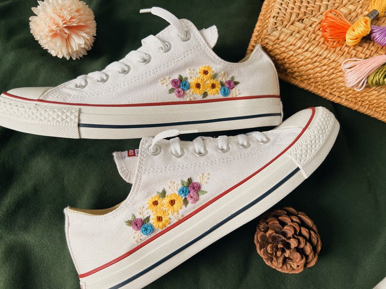 Sunflowers And Roses Garden Embroidered Converse Low Top