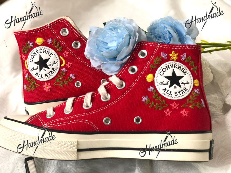 Starry Floral Wreath Converse Embroidery