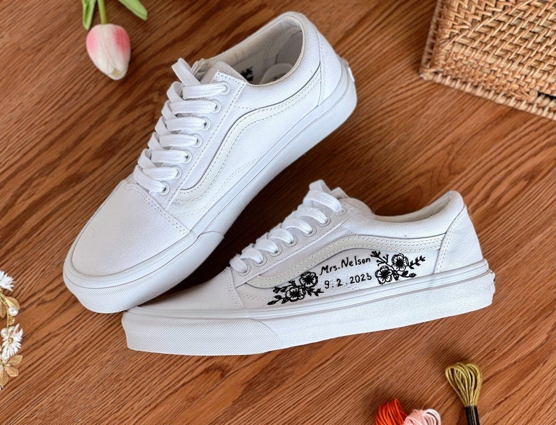Black Rose Wedding Converse Embroidery