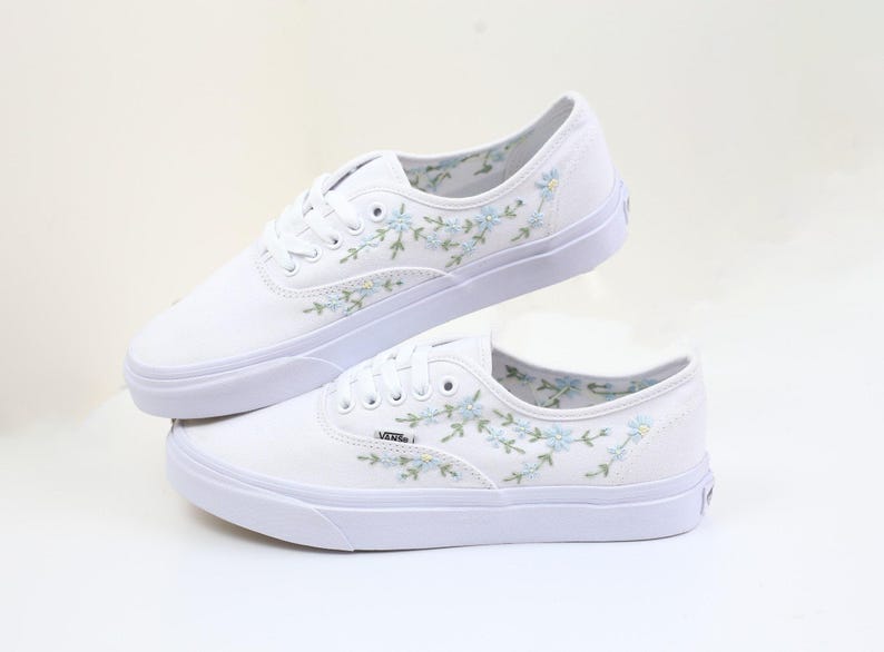 Custom wedding vans Flower Embroidered