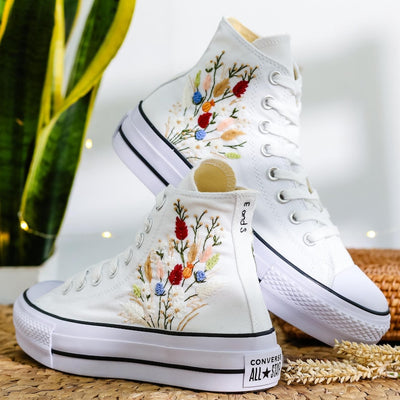 Dried Flowers Bouquet Converse Embroidery