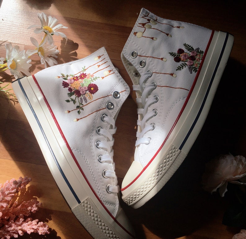 String Lights Bouquet Converse Embroidery