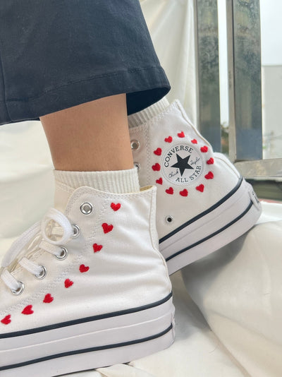 Red Hearts Wreath Converse Embroidery