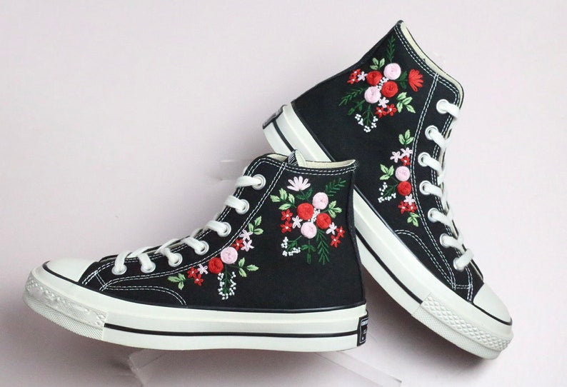 Red Rose Bouquet Converse Embroidery