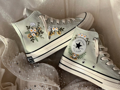 White Roses Wreath Converse Embroidery