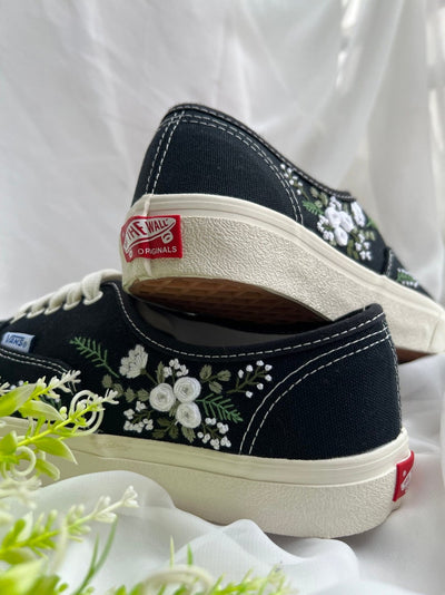 Embroidered Vans White Flower