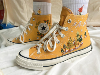 Converse Embroidered Pine Tree Christmas