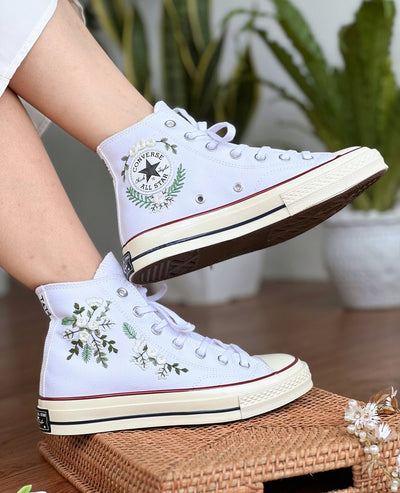 White Rose Wreath Converse Embroidery