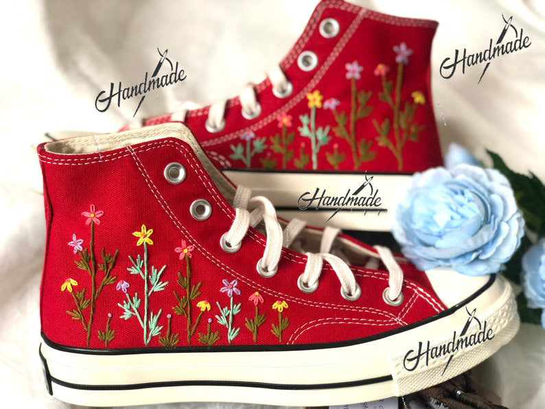 Starry Floral Wreath Converse Embroidery