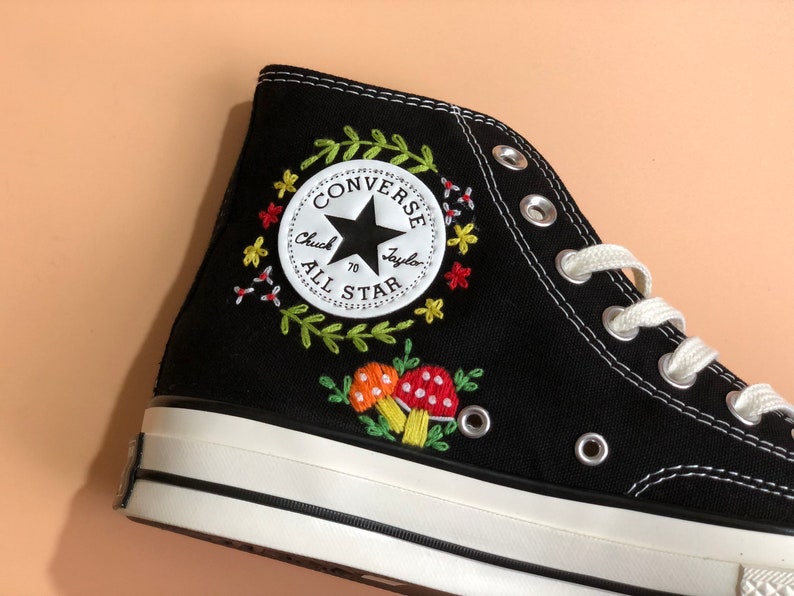Mushroom Wreath Converse Embroidery