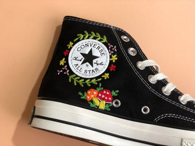 Mushroom Wreath Converse Embroidery