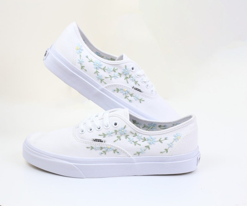 Custom wedding vans Flower Embroidered