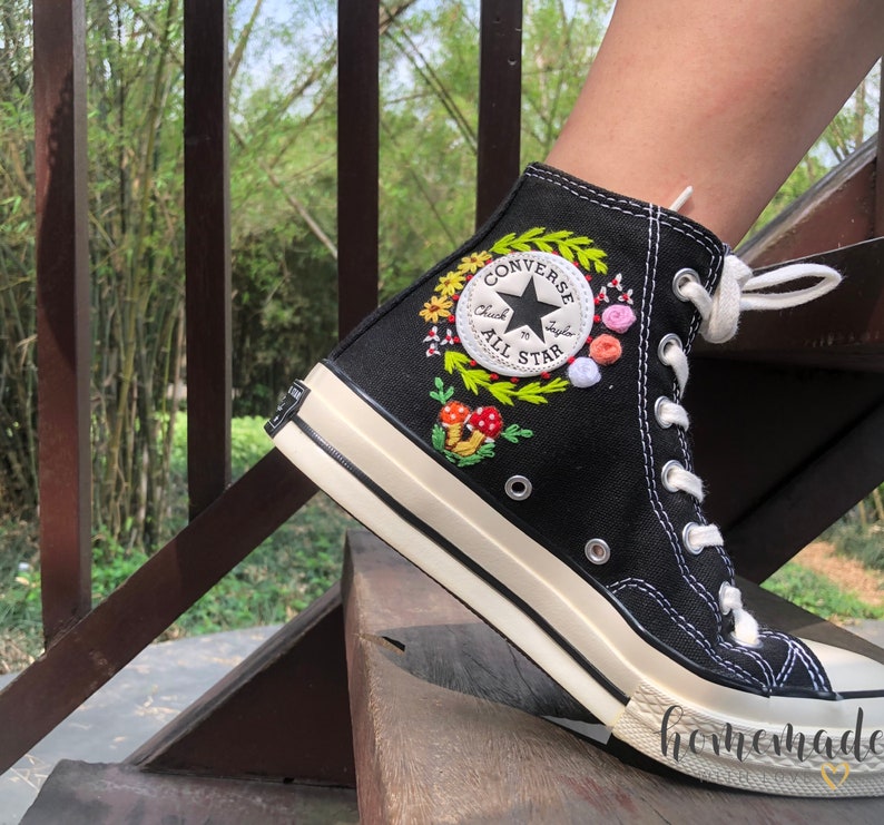 Strawberry Wreath Converse Embroidery