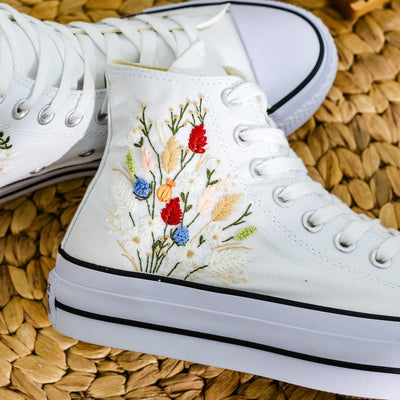 Dried Flowers Bouquet Converse Embroidery