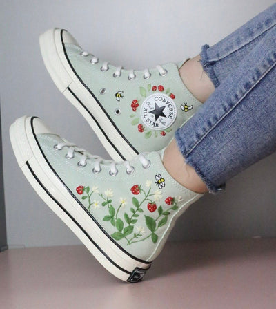 Strawberry Daisy Converse Embroidery
