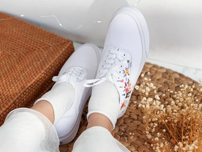 Cat Wildflower Converse Embroidery