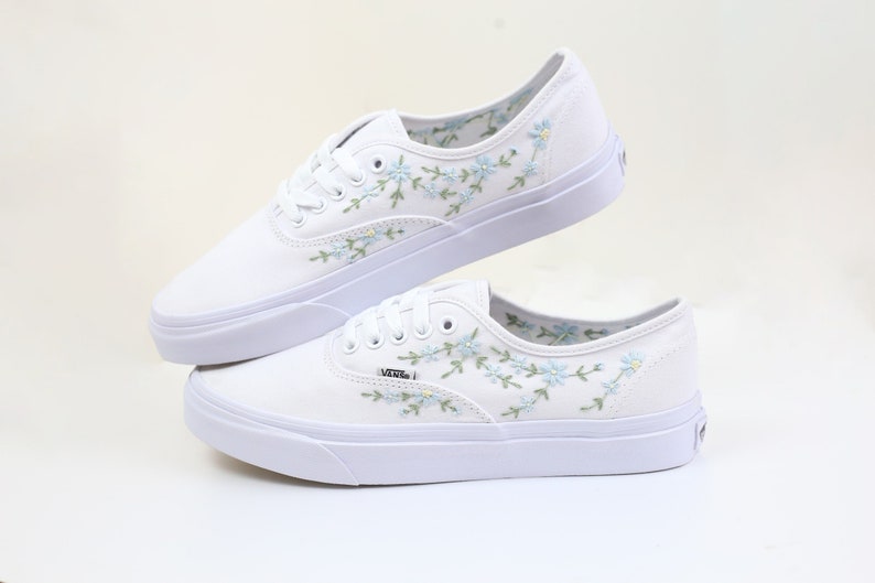 Custom wedding vans Flower Embroidered