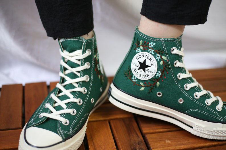Puppy Couple Converse Embroidery