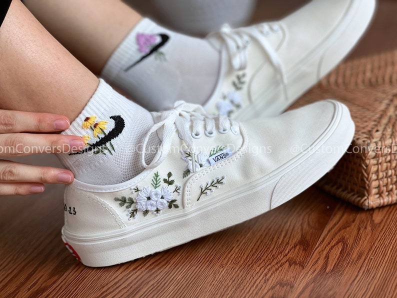 Embroidered Vans Wedding White Bouquets