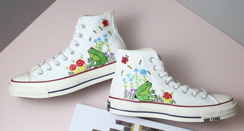 Frog and mushroom embroidered shoes