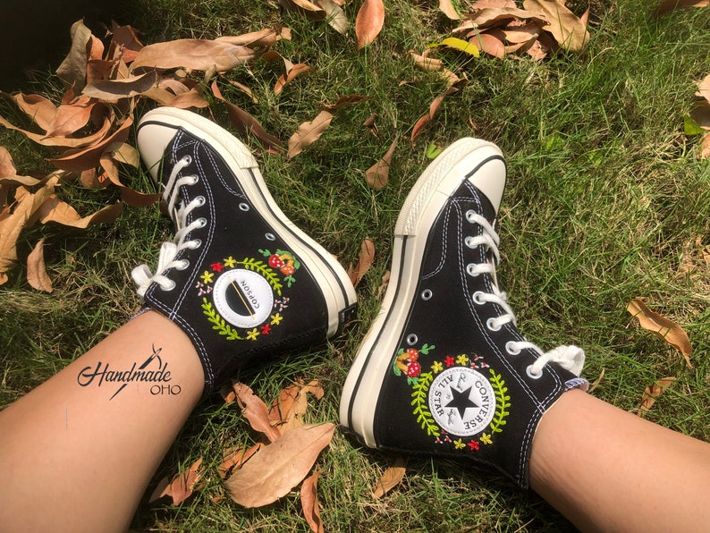 Mushroom embroidered shoes