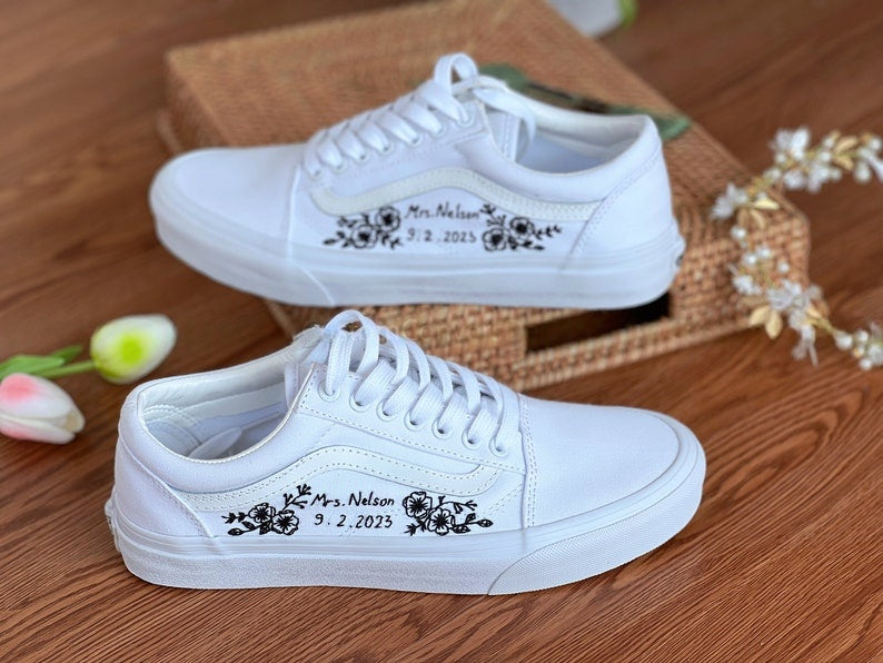 Black Rose Wedding Converse Embroidery