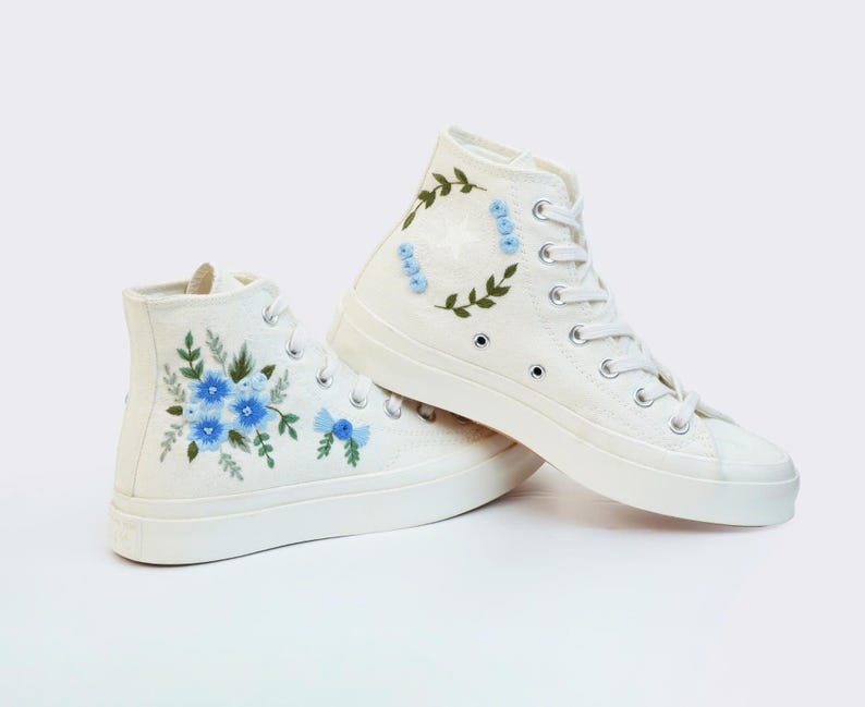 Blue Floral Bouquet Converse Embroidery