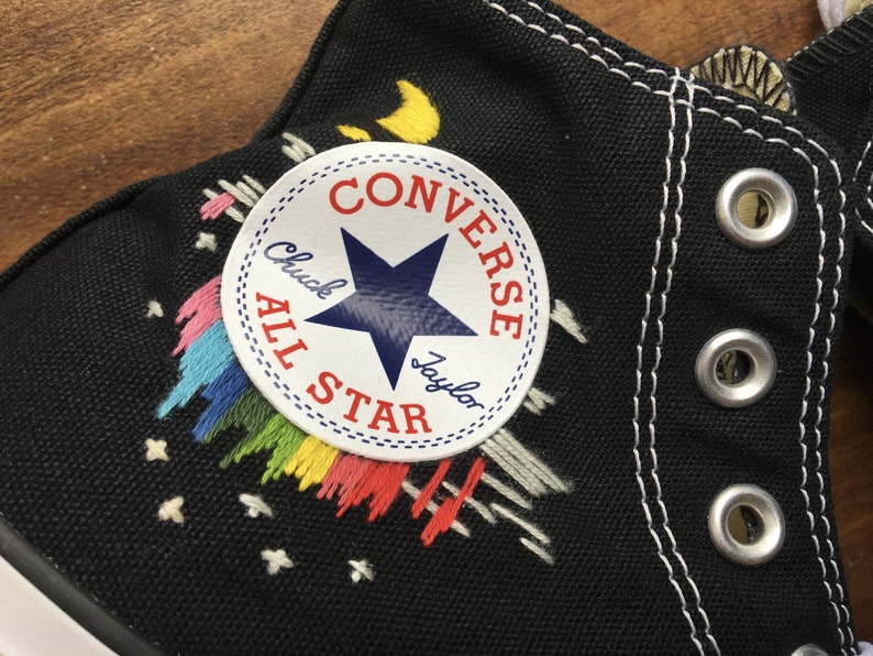 Astronaut & Saturn Converse Embroidery