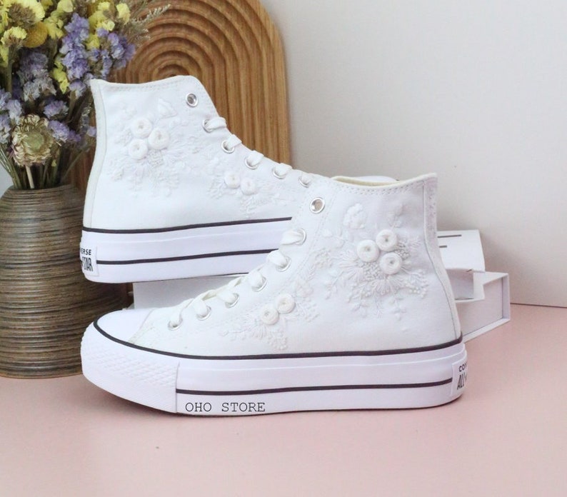 White Flowers Embroidered Sneakers