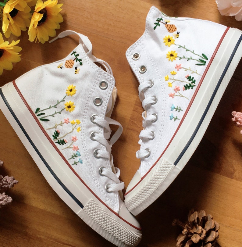 Bee and Flowers Converse Embroidery