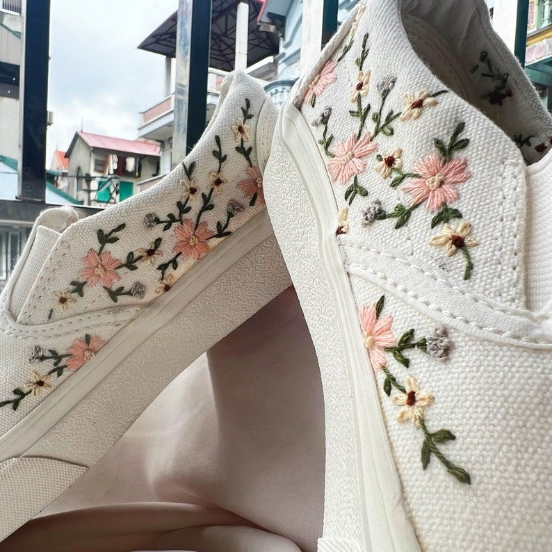 Embroidered Vans Sweet Light Pink Flower Garden