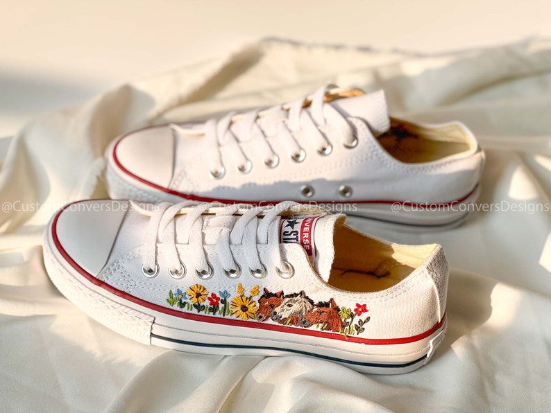 Converse Low Tops Horses And Colorful Flower