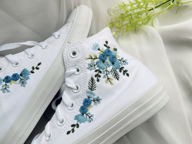Blue Roses Wreath Converse Embroidery