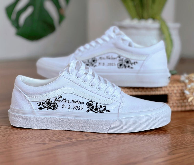 Black Rose Wedding Converse Embroidery