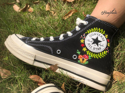 Mushroom Wreath Converse Embroidery