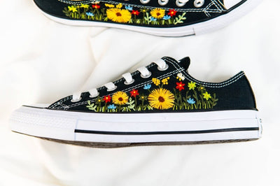 Yellow Daisy Field Converse Embroidery