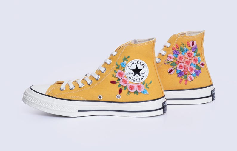 Rose Tulip Bouquet Converse Embroidery
