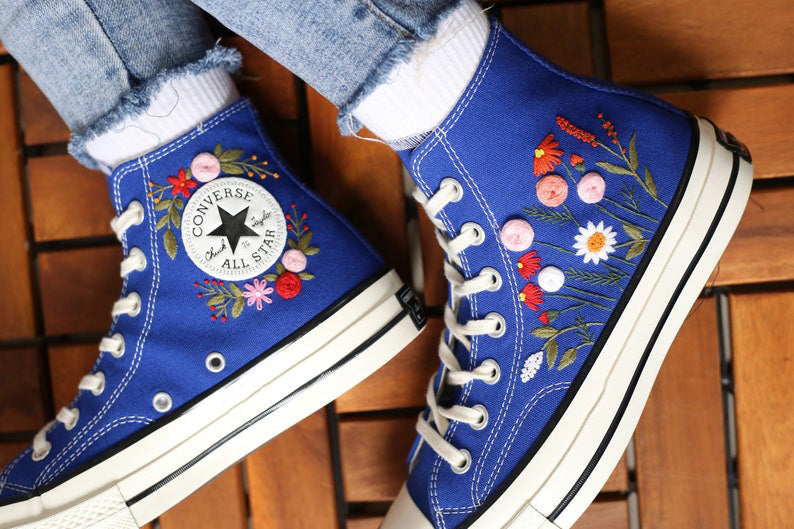 Wildflower Daisy Converse Embroidery