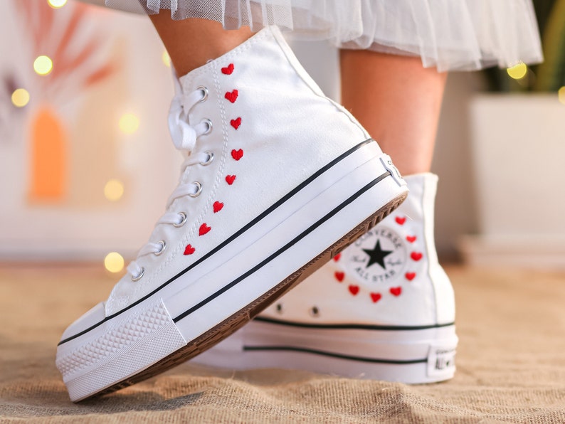 Red Hearts Line Converse Embroidery