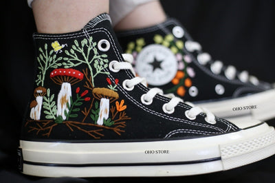 Mushroom and flower embroidery shoes