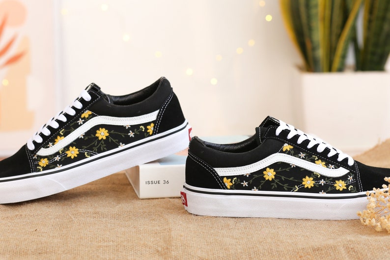 Yellow Daisy Converse Embroidery
