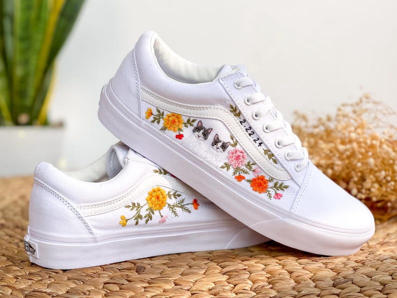 Cat Rose Wedding Converse Embroidery