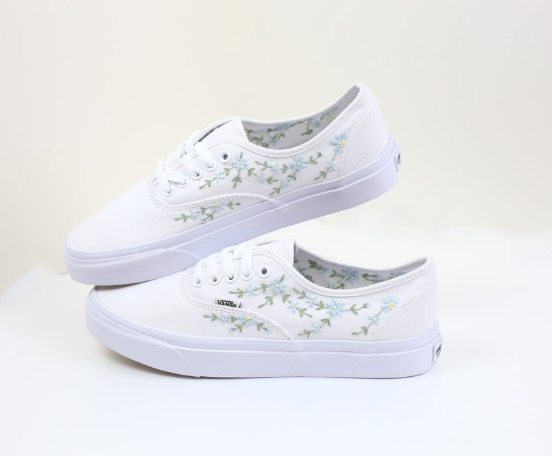 Custom wedding vans Flower Embroidered