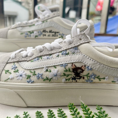 White Roses Wedding Converse Embroidery