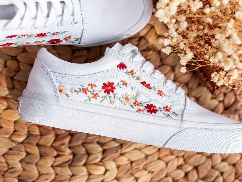 Daisy Vine Converse Embroidery