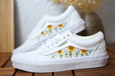 Wildflower Vine Converse Embroidery