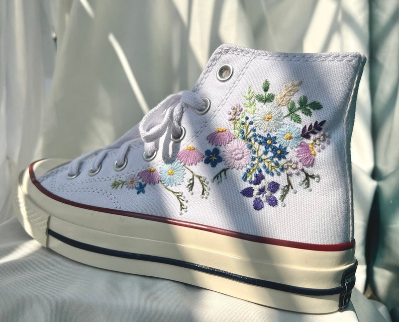 Colorful Embroidered Flower Strips Embroidered Converse