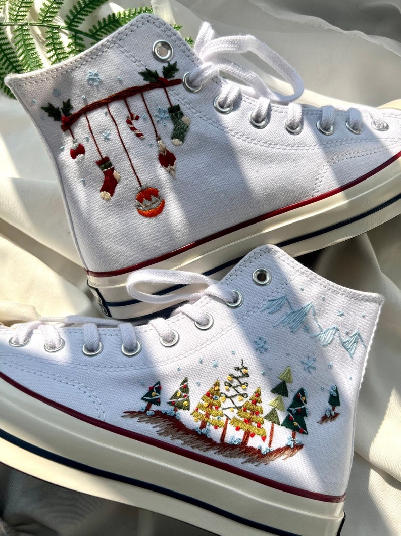 Converse Embroidered Sweet Orange Flower Garden