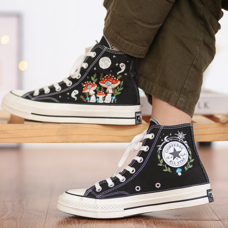 Converse High Tops Mushrooms Embroidered