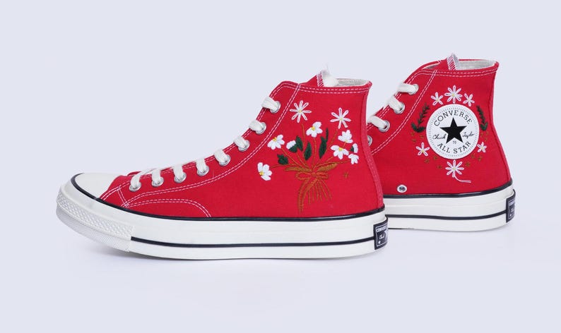 Daisy Bouquet Converse Embroidery
